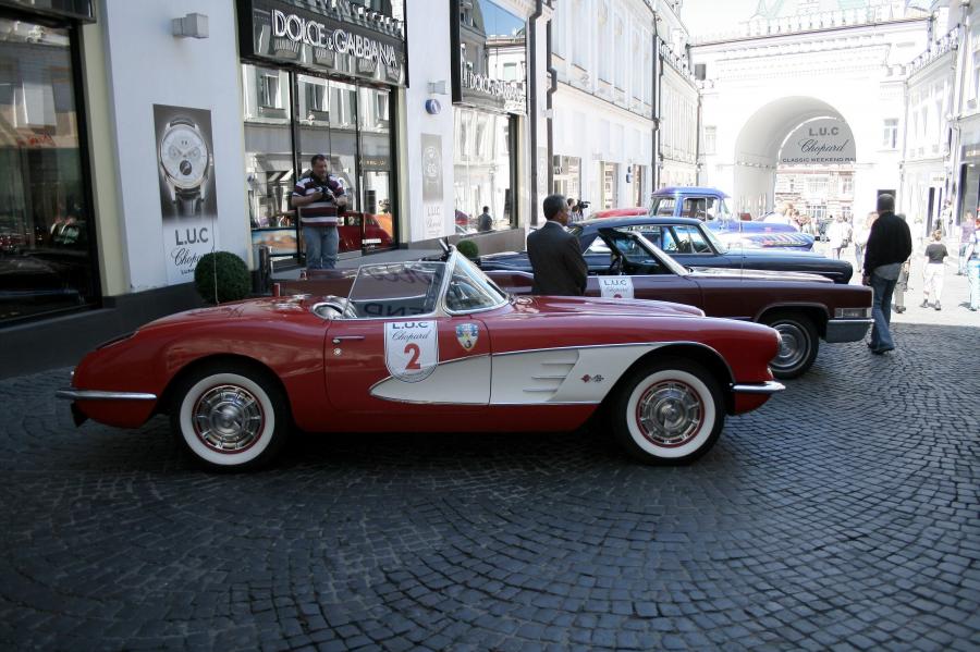  Chevrolet Corvette 1956 года  (фото 38 из 58)